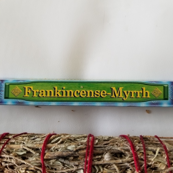 ✅#2 8 NEW pcs lot: candles, incenses, sage, holders - Picture 7 of 10